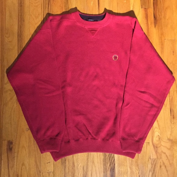 Vintage Red Tommy Hilfiger sweater - Picture 2 of 3
